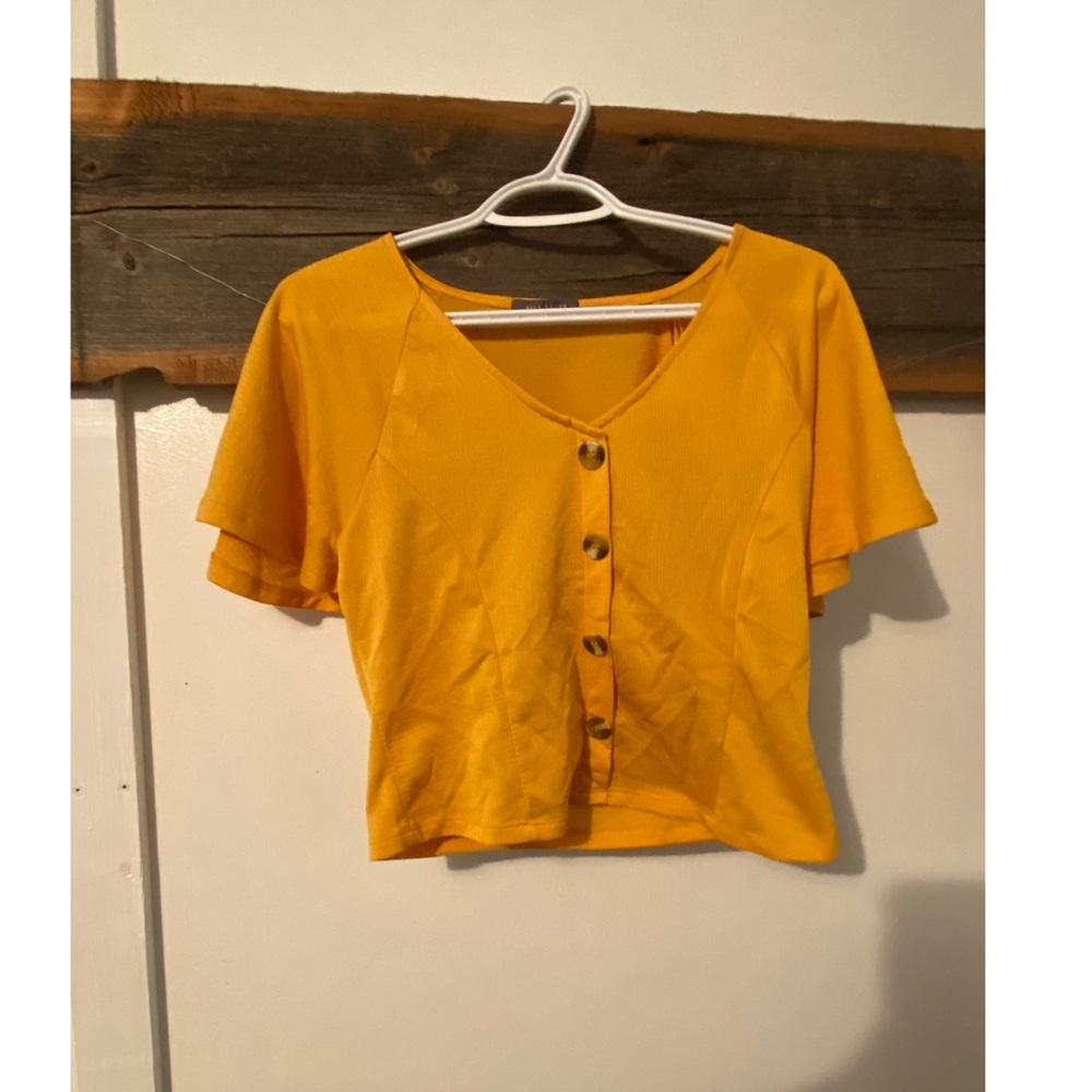 Suzy shier Yellow Button-Up Women's Top